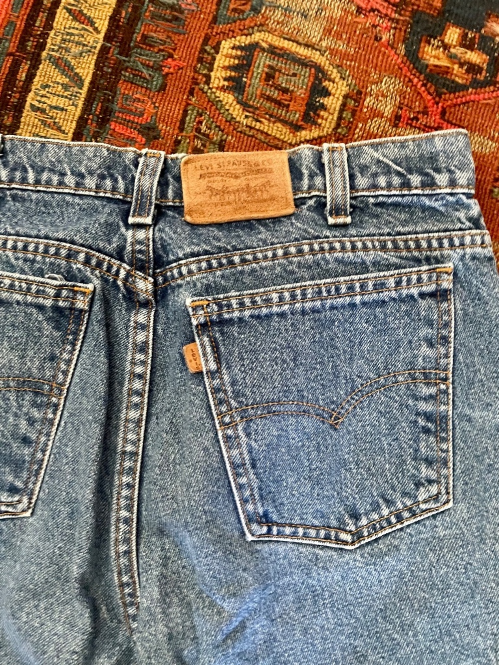 VTG Levi’s Brown Leather Tab 540 Jeans Relaxed Fit 90s Size 33x32 Made in USA